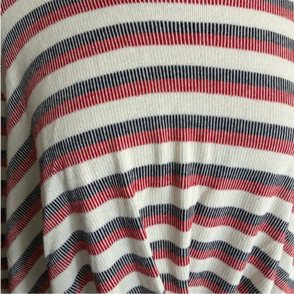 ModCloth sweater - Picture 4 of 6